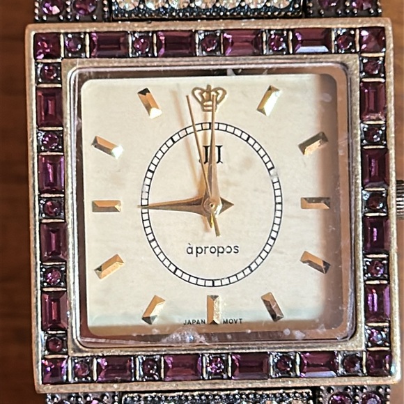 Jules Jurgensen Brass Tone Ladies Rhinestone Jeweled Bracelet Watch NEW BATTERY - Picture 9 of 17